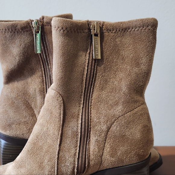 Anne Klein iFlex Astrid Mid Calf Zip Faux Suede Block Heel Boots Size 8 M - Picture 9 of 13